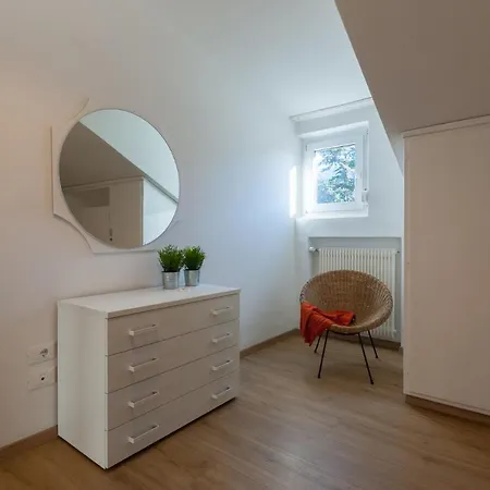 Haus Kuen Apartment Merano Exterior photo