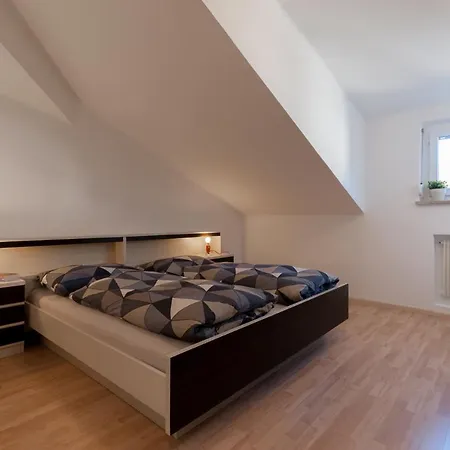 Haus Kuen Apartment Merano Exterior photo